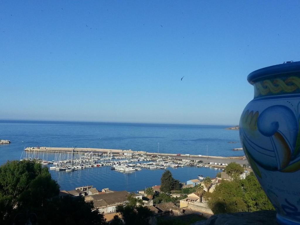 Garibaldi Relais Bed and Breakfast Sciacca Exteriör bild